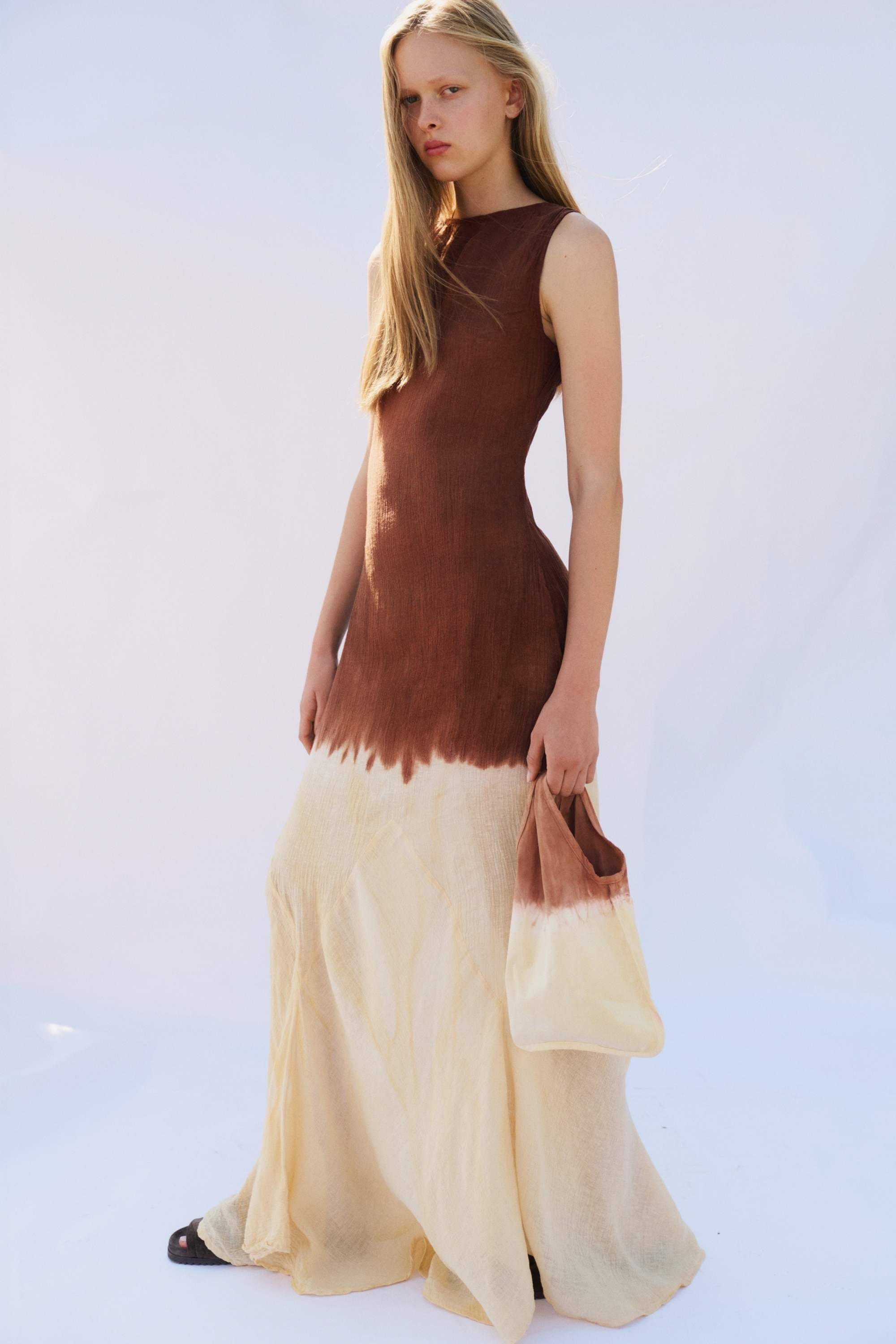 Luuda Raih LINEN GOWN - Amber – Luuda